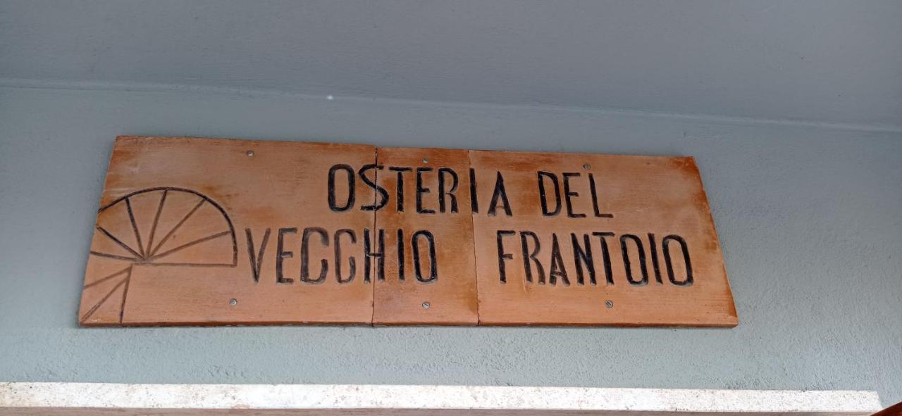 Agriturismo Vecchio Frantoio Villatella Exterior foto